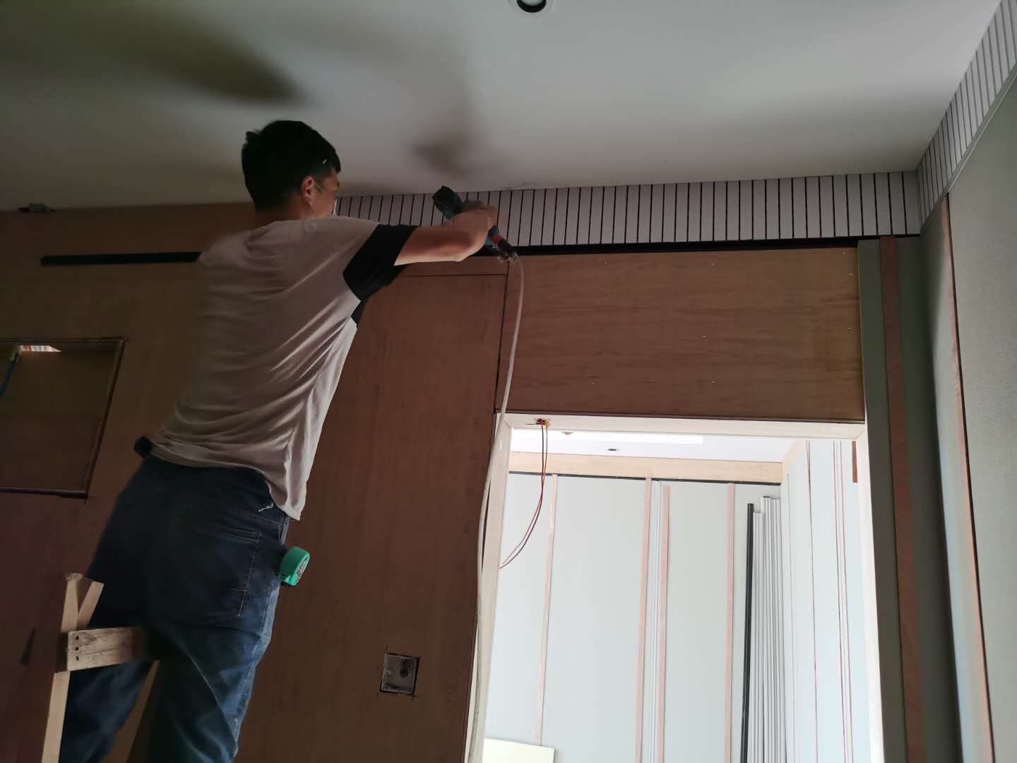 anti collision soft panel installation — acoustic panel photo