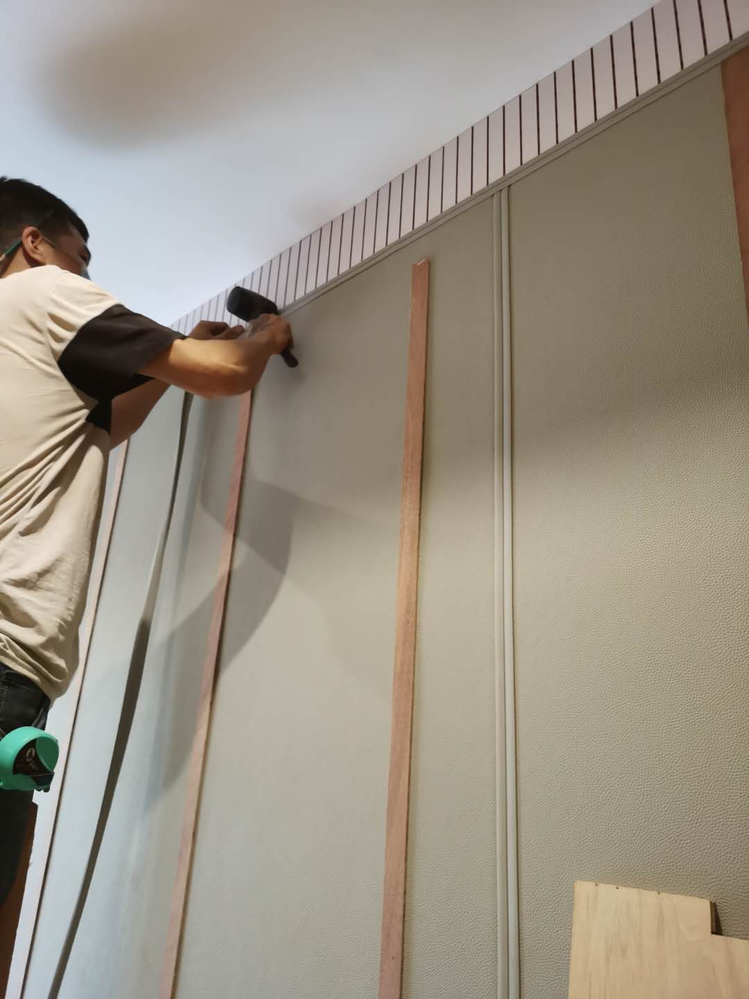 anti collision soft panel installation — acoustic panel photo