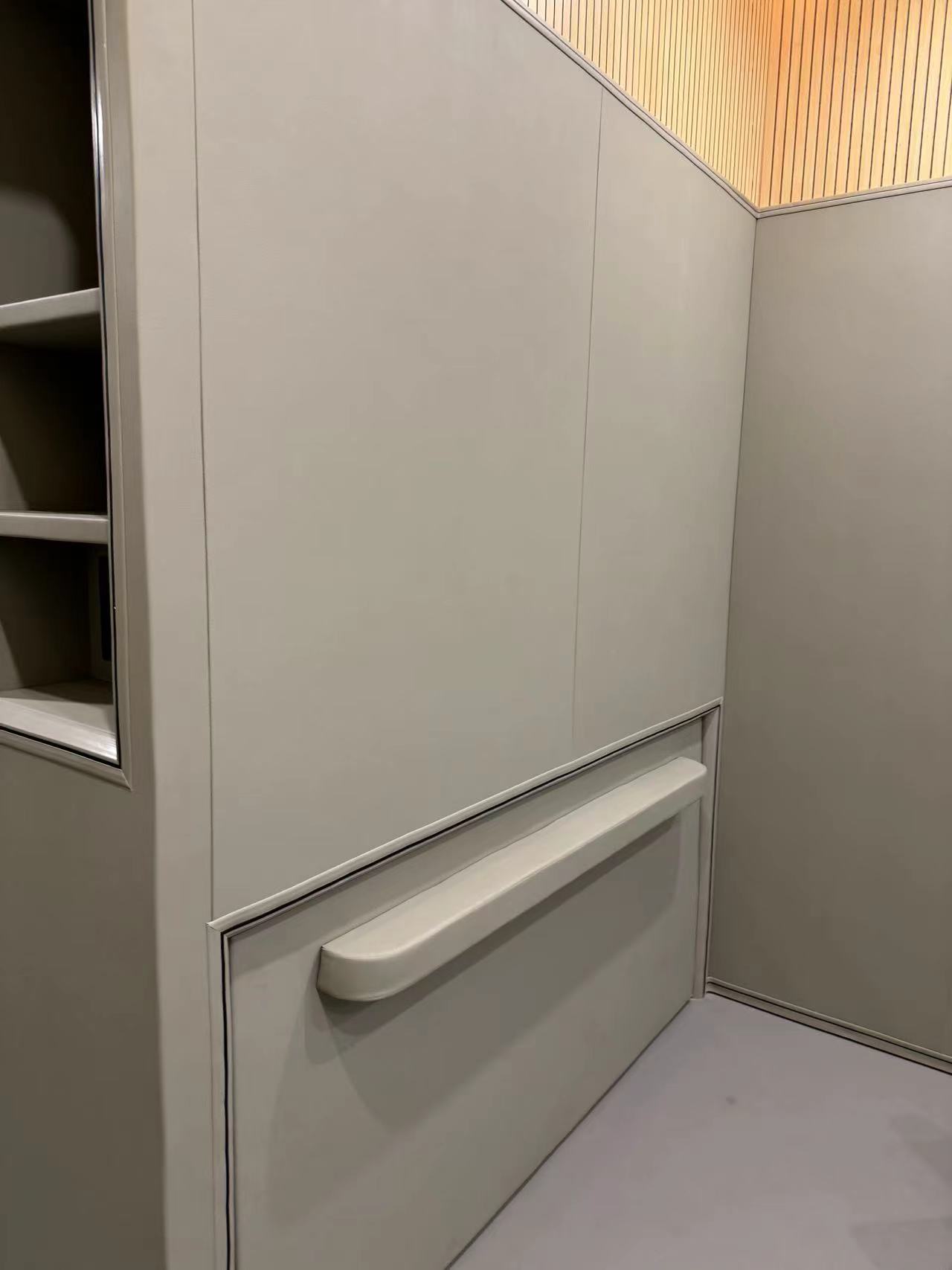 anti collision softpack sample room — acoustic panel photo
