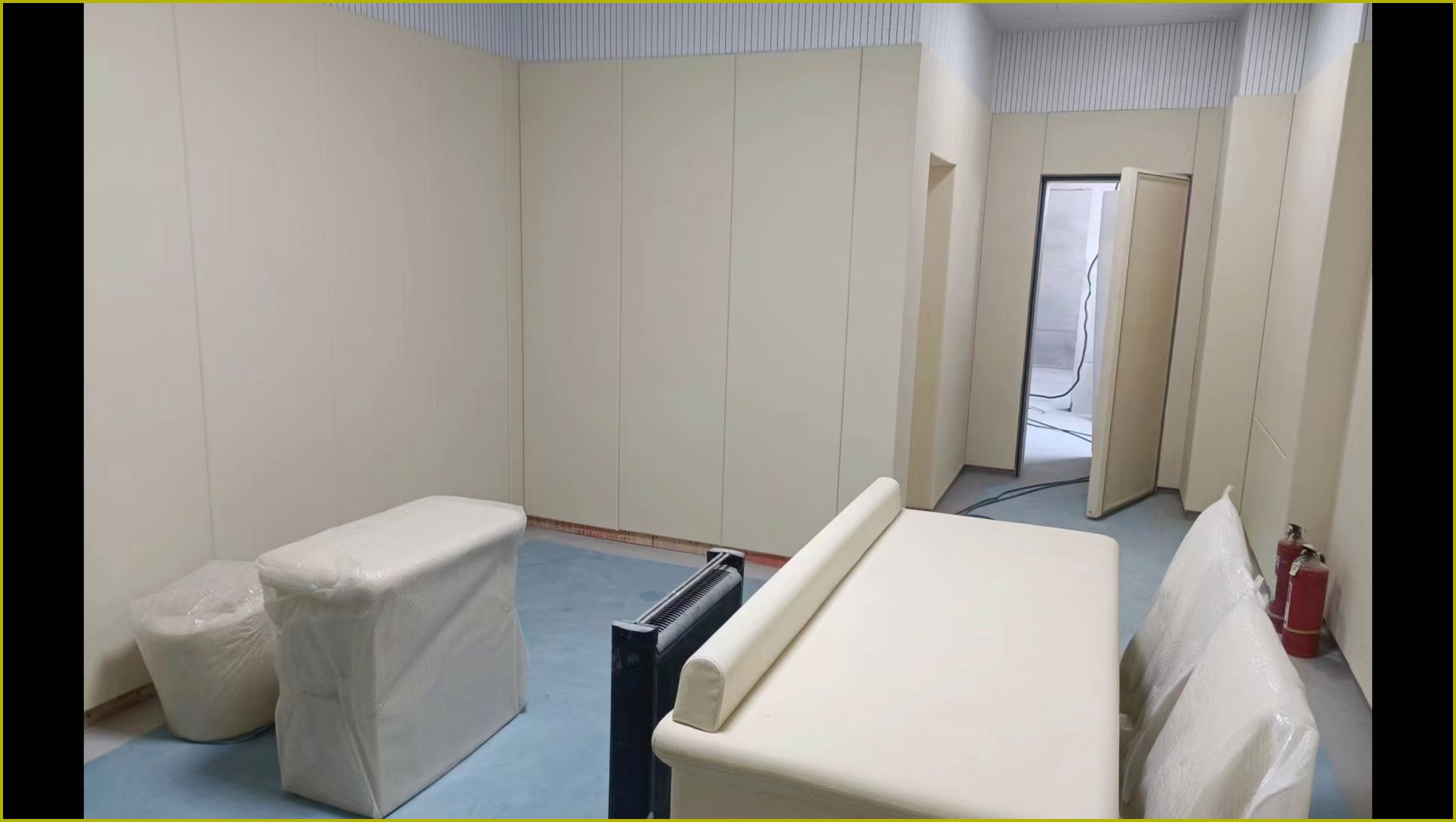 anti collision softpack sample room — acoustic panel photo
